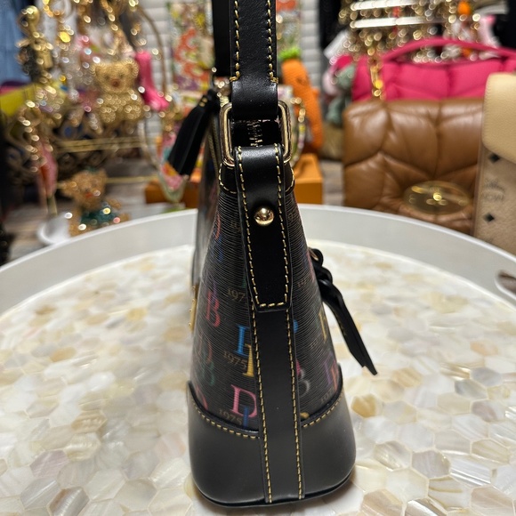 NWOT Dooney & Bourne Black multicolor DB75 shoulder bag So Nice! - Picture 7 of 9